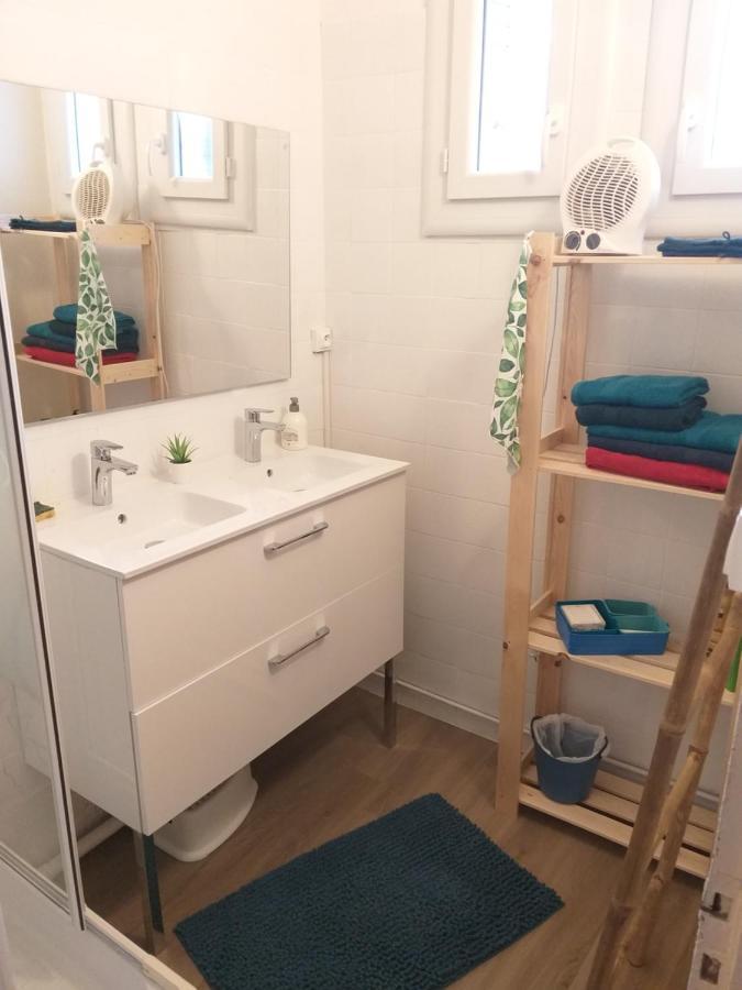 アルルAux Alyscampsアパートメント エクステリア 写真